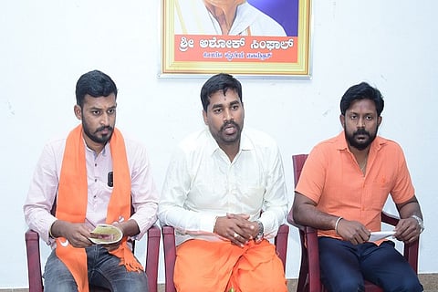 VHP PRESS MEET-01