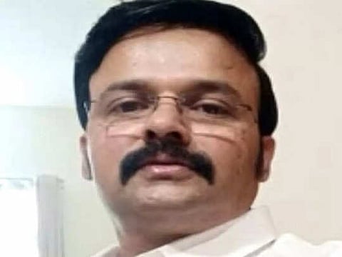santro ravi