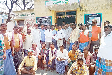 100223 Kukanuru APMC Hamalaru