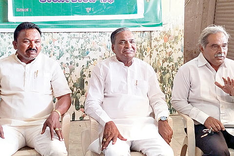 130223 Paranna Munavalli Kalakanagouda