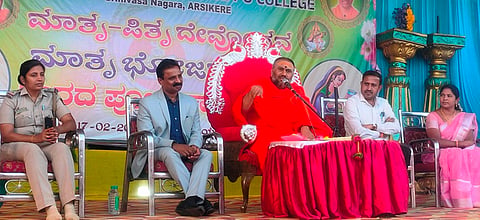 ಪಾಲಕರು ಹಾಗೂ ಗುರು ಹಿರಿಯರು ಬಾಲ್ಯದಿಂದಲೇ ಮಕ್ಕಳ ಬುದ್ಧಿ ವಿಕಾಸಕ್ಕೆ ಪ್ರೇರಣೆಯಾಗಬೇಕು