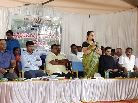 ಅಧಿಕಾರಿಗಳು ರೈತರ ಸಮಸ್ಯೆಗಳಿಗೆ ತಕ್ಷಣ ಸ್ವಂಧಿಸಬೇಕು