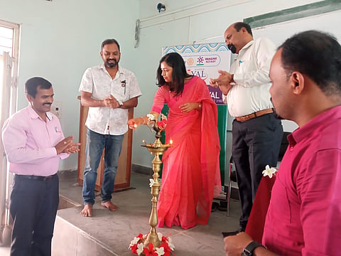 ಯುವತಿಯರು ಹದಿಹರೆಯದ ವಯಸ್ಸಿನಲ್ಲಿ ಆರೋಗ್ಯದ ಬಗ್ಗೆ ಹೆಚ್ಚು ಗಮನ ಹರಿಸಬೇಕು.