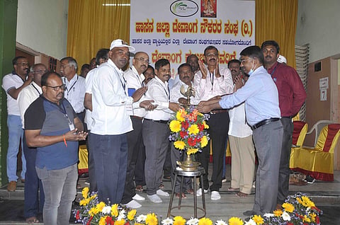 ಆರೋಗ್ಯದತ್ತ ಗಮನ ನೀಡಿ ಬದುಕನ್ನು ಸುಂದರವಾಗಿಸಿಕೊಳ್ಳಬೇಕು: ಡಾ.ಬಿ.ಆರ್.ಹಾಲೇಶ್