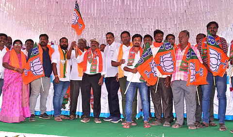 31_01_Mdy_06(Bjp)