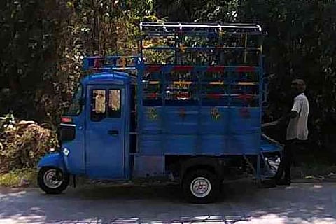 89463