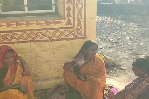 A woman gave birth to a baby in the hospital premises