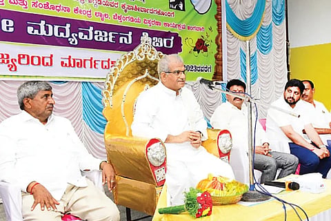 Dr D Veerendra Heggade