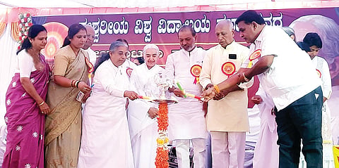 Koppal Eshwari VV