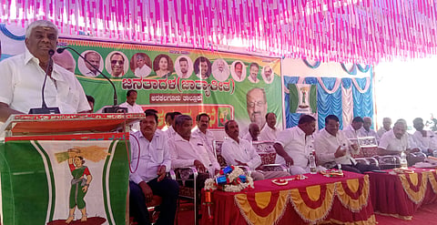 ಶಾಸಕ ಎ.ಟಿ. ರಾಮಸ್ವಾಮಿ ವಿರುದ್ದ ಎಚ್.ಡಿ.ರೇವಣ್ಣ ಆಕ್ರೋಶ