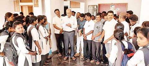 Lingasuguru Collage NAC Committe