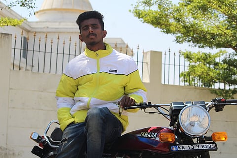 ಬೈಕ್ ವ್ಹೀಲಿಂಗ್ ವಿಚಾರಕ್ಕೆ ಗಲಾಟೆ; ಯುವಕನ ಕೊಲೆ