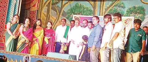 28 kotturu 1