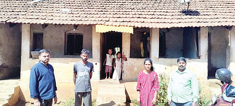 2ss1adikarigalu sarvekarya
