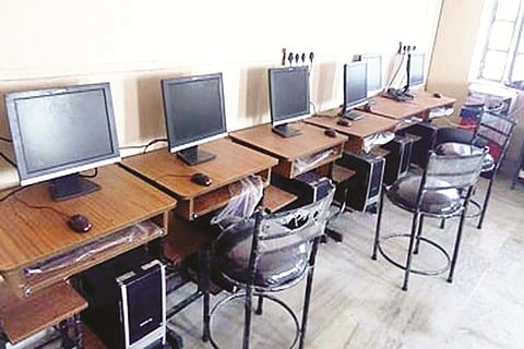 COMPUTER