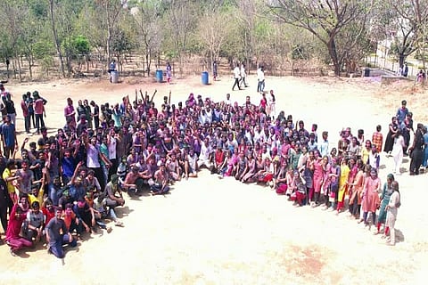 CTD 08 Holi -03