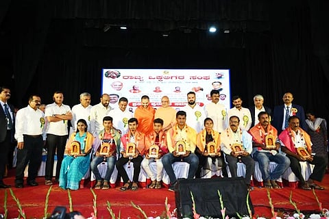 Okkaliga Sangha F
