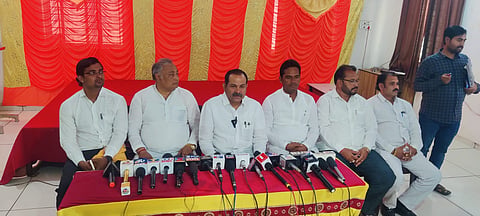 VJP MLA DEVANANDA PRESS MEET (1)