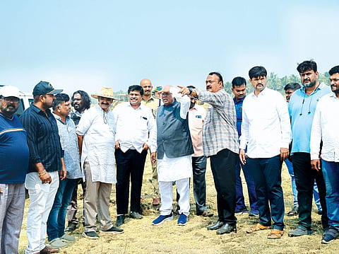 dvg-maha-sangama-15-1.jpg