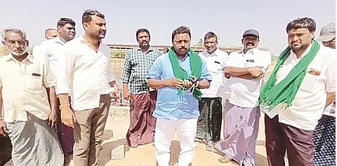 01 gvt 02