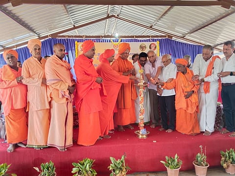 ಶಿವಲಿಂಗ ಸ್ವಾಮೀಜಿ ಬದುಕು ಮಾರ್ಗದರ್ಶನವಿದ್ದಂತೆ: ಶ್ರೀ ಚನ್ನಬಸವ ದೇಶಿಕೇಂದ್ರ ಸ್ವಾಮೀಜಿ