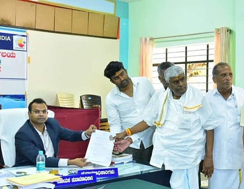 ಒಂದೇ ದಿನ 20 ಅಭ್ಯರ್ಥಿಗಳಿಂದ ನಾಮಪತ್ರ ಸಲ್ಲಿಕೆ