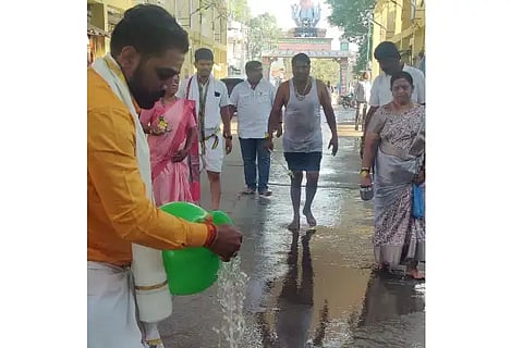 Ranebenur bjp candidate duing Deed Namaskar