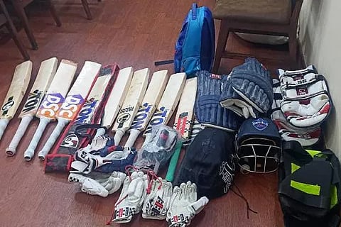 Cricket Kit