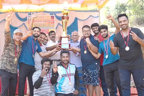 Game changers cup winners getting trophy from deligates