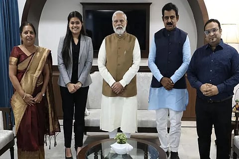 Modi with student