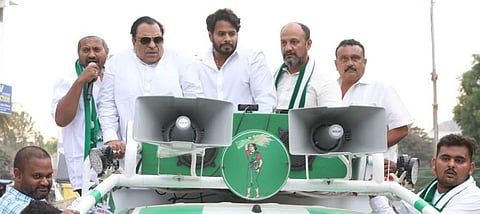 Rmgm-Ph-01-JDs Ibrahim Rally Ramanagara- Photo- Nikil kumarswamy-Road Show-Rmgm-28-4-23
