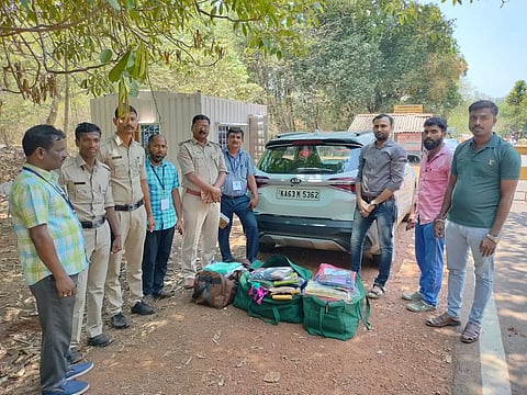 SST team seize Saris from merchants car