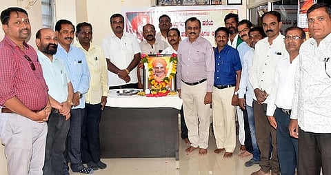 Siddaganga Old Student Sangh- Shivkumar swamiji Jayanti Photo