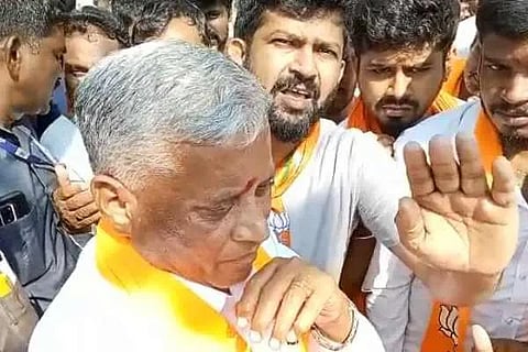 V Somanna