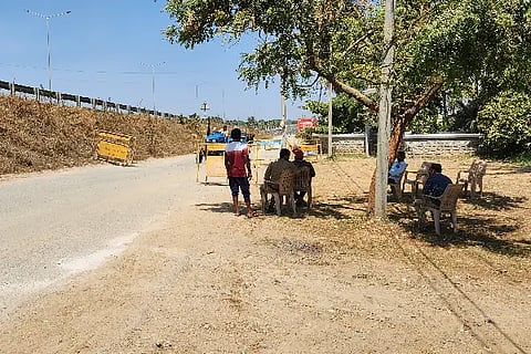 checkpoint in front of Maitrivan