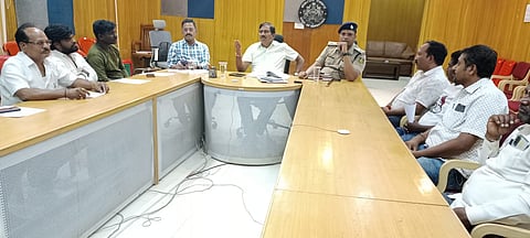 dc office meeting