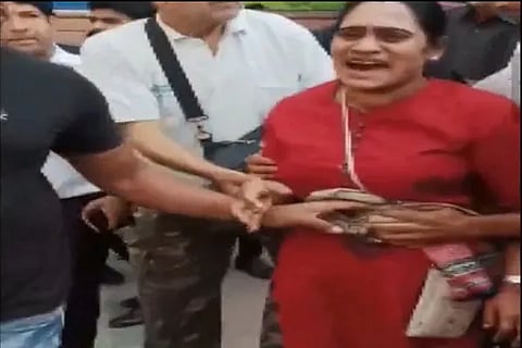 dehli court