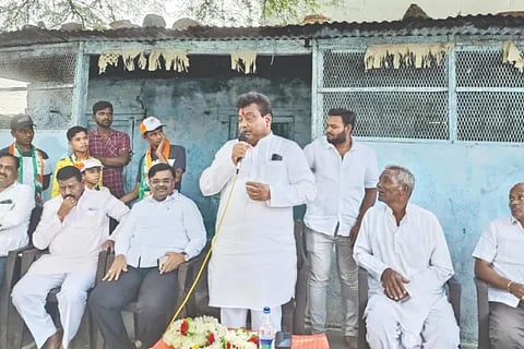 m.b.patil cngress prachar (1)
