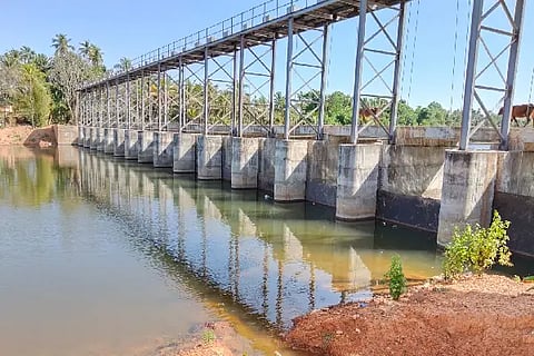 vented dam