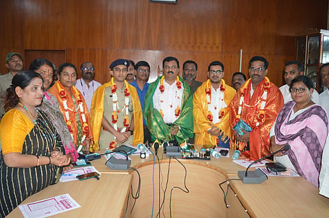 ಡಾ. ಎಲ್ ಗೋಪಾಲಕೃಷ್ಣ 2