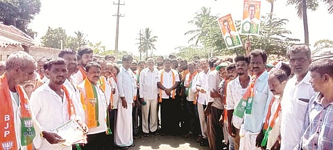04HDK1