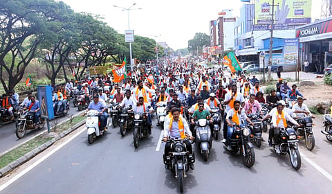 ಪ್ರೀತಂ ಗೌಡ ಪರ ಬೈಕ್ ಮೆರವಣಿಗೆ ಮೂಲಕ ಭರ್ಜರಿ ಪ್ರಚಾರ