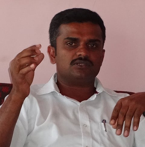 15mdk04 VISHWA