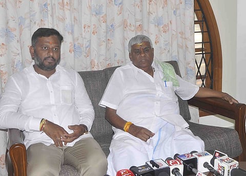 ದೃತಿಗೆಡಲ್ಲ ಮತ್ತೆ ಪಕ್ಷ ಸಂಘಟನೆ :ಮಾಜಿ ಸಚಿವ ಎಚ್.ಡಿ. ರೇವಣ್ಣ
