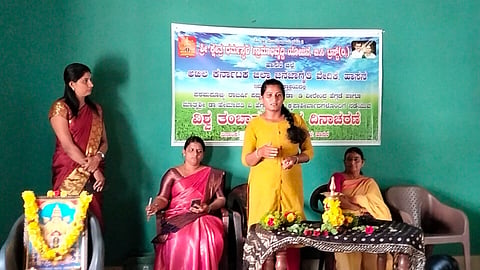 ತಂಬಾಕು ವ್ಯಸನಮುಕ್ತ ಸಮಾಜಕ್ಕೆ ಶ್ರಮಿಸೋಣ: ತಾಲೂಕು ಯೋಜನಾಧಿಕಾರಿ ಸಾರಿಕಾ