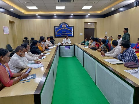 ಬಾಲ ಕಾರ್ಮಿಕ ಮಕ್ಕಳನ್ನು ಪತ್ತೆ ಹಚ್ಚಿ: ಎಡಿಸಿ ಆನಂದ್
