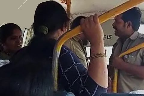 Bus