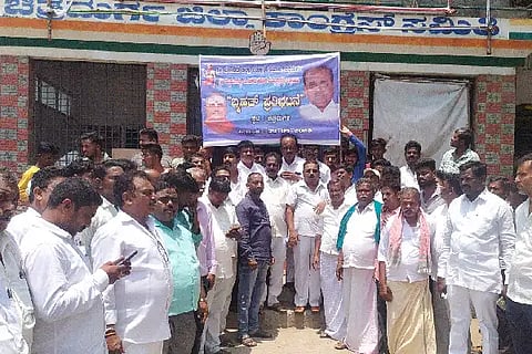minister, position, form, struggle,