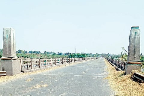 Dadasuguru Village TB River Bridge