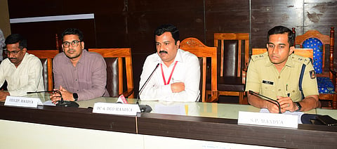 Dc Press Meet)